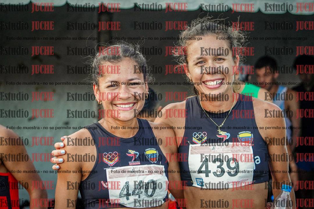 Fotos de algunos extras y podios del día 3