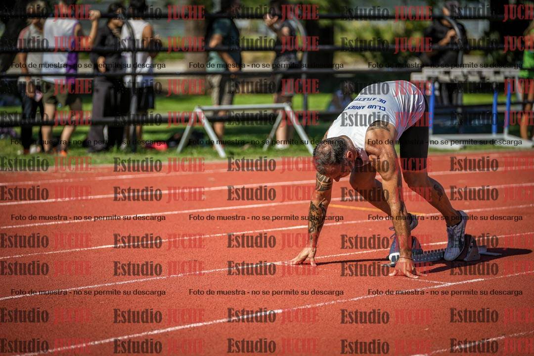 Fotos de los 200 m llanos de varones