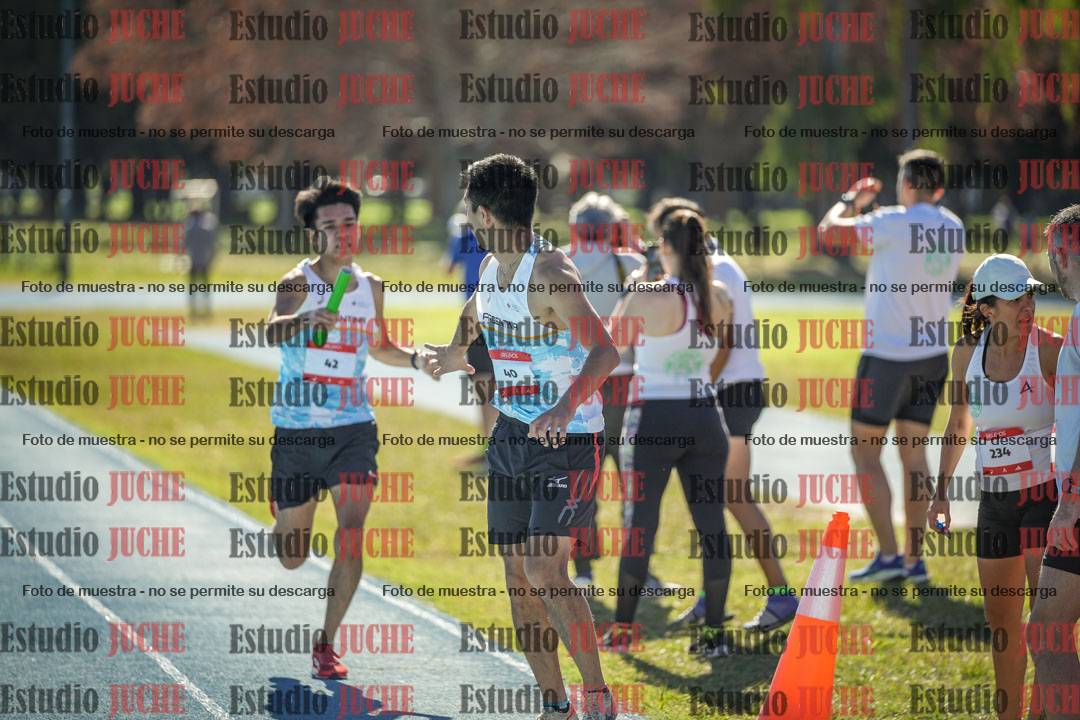 Fotos durante los relevos