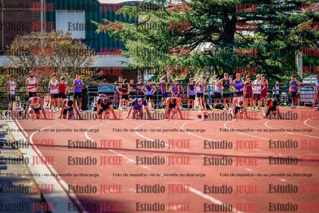 Fotos de los 100 m llanos de varones