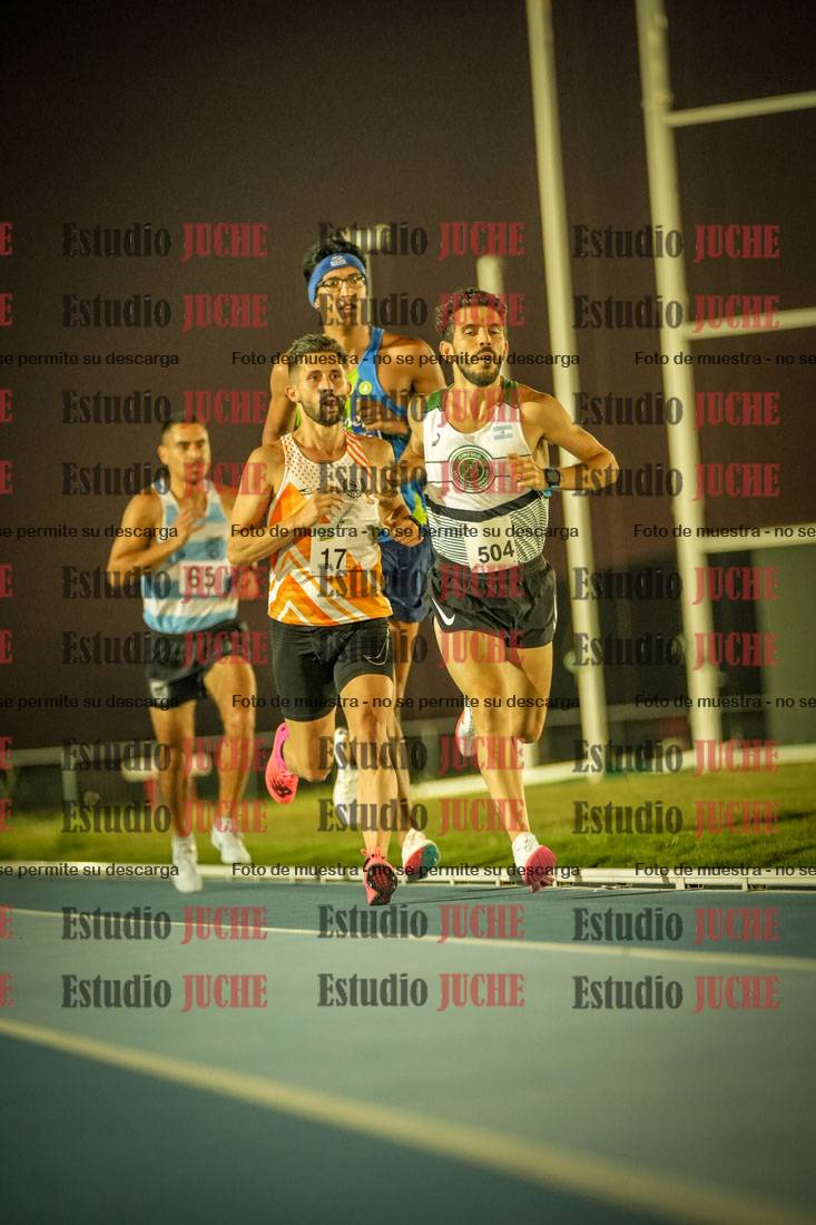 Fotos de los 3000 m llanos de varones