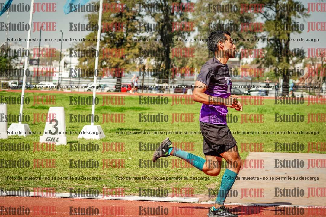 Fotos de los 1500 m llanos de varones