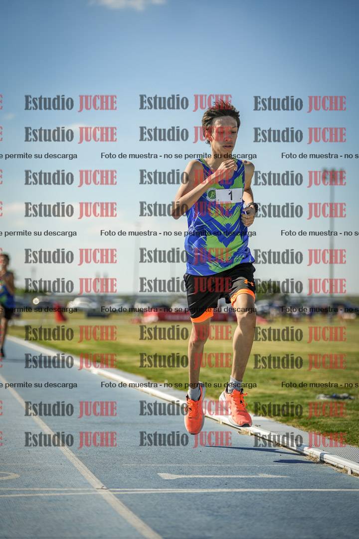 Fotos de los 600 m llanos de varones