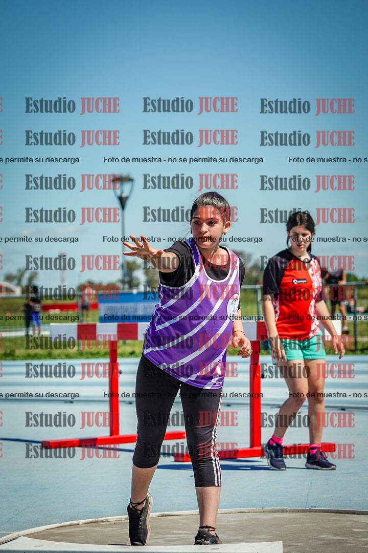 Fotos del lanzamiento de bala de mujeres - U14