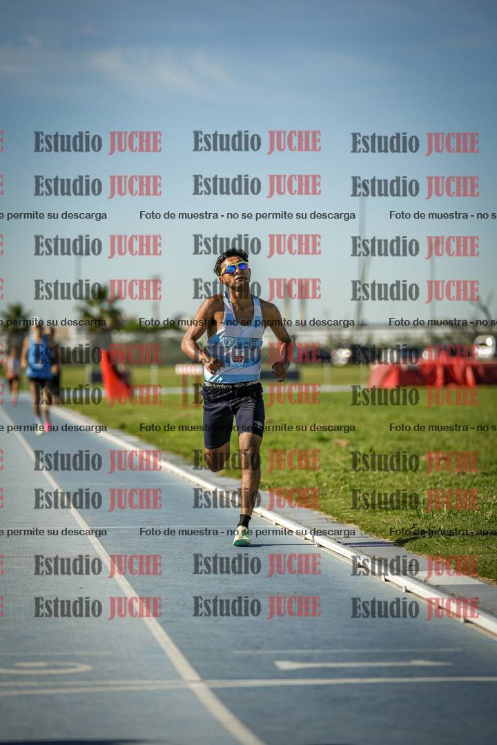 Fotos de los 1500 m llanos de varones
