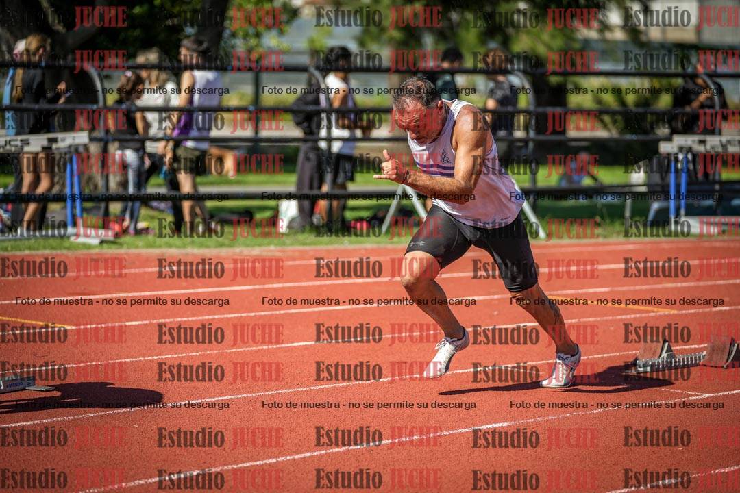 Fotos de los 200 m llanos de varones