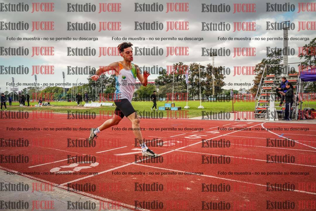 Fotos de los 400 m llanos de varones