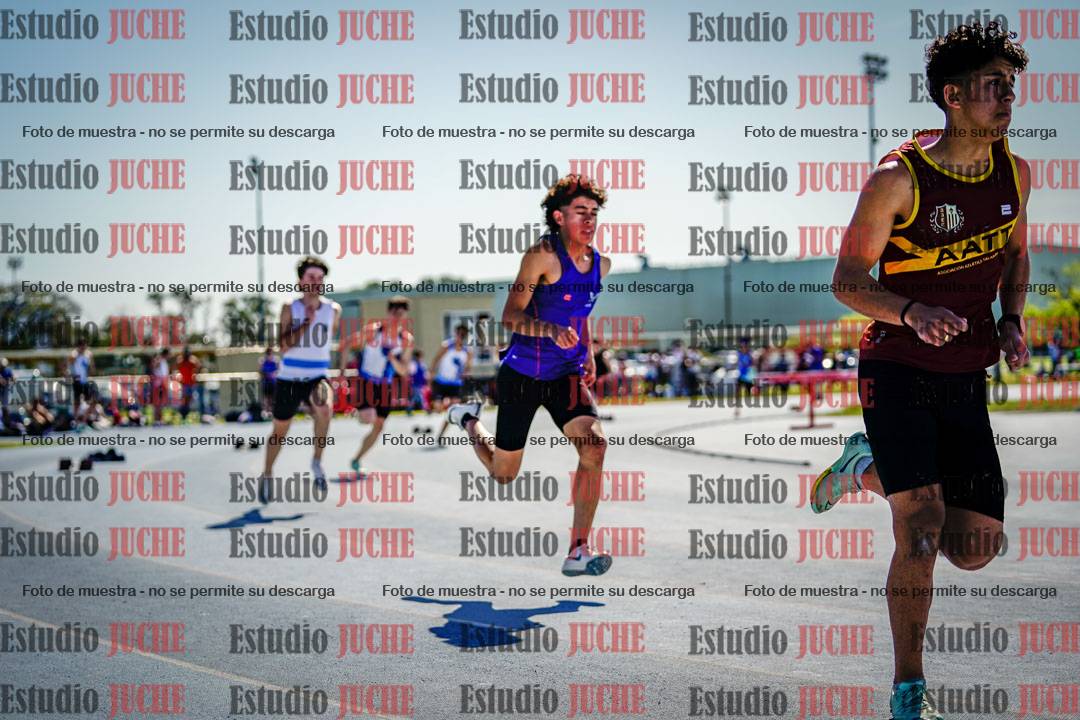 Fotos de los 400 m llanos de varones