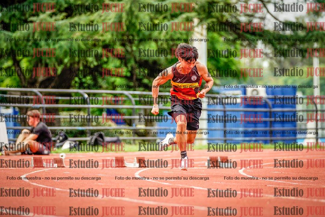 Fotos de los 100 m llanos de varones - FINAL