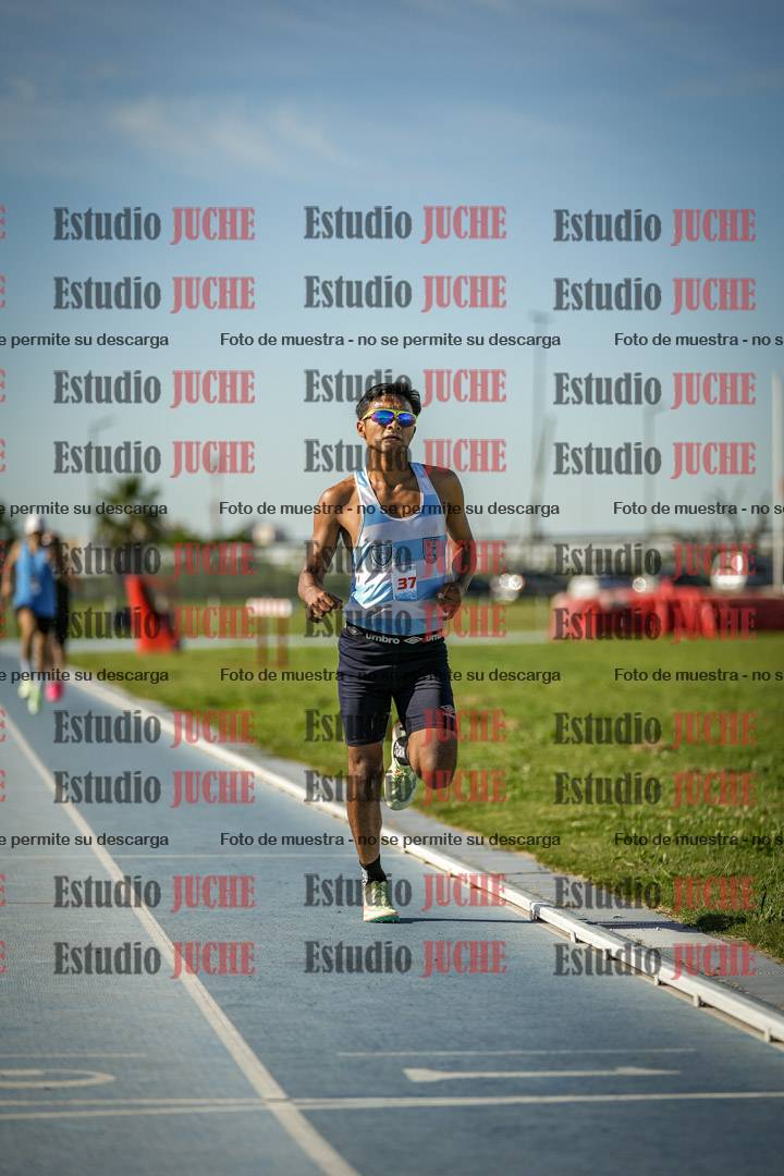 Fotos de los 1500 m llanos de varones