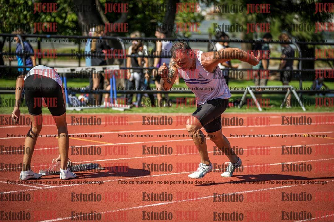 Fotos de los 200 m llanos de varones