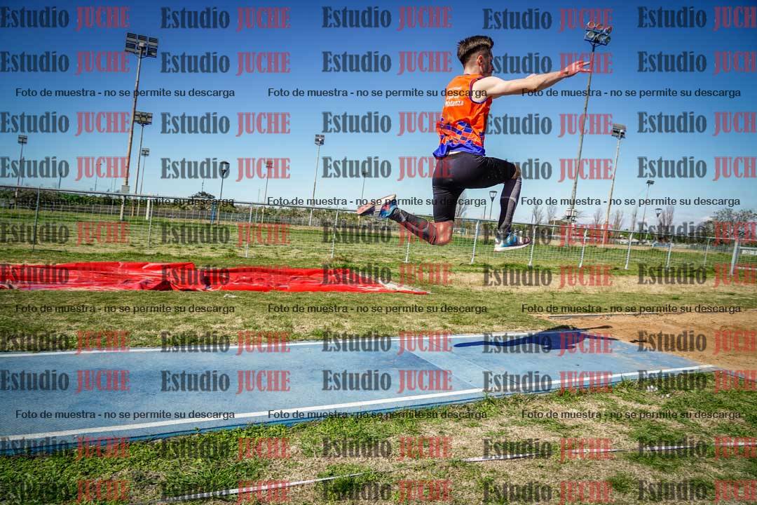 Fotos del salto triple de varones