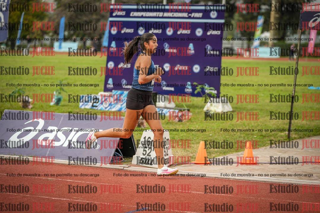 Fotos de los 5000 m llanos de mujeres