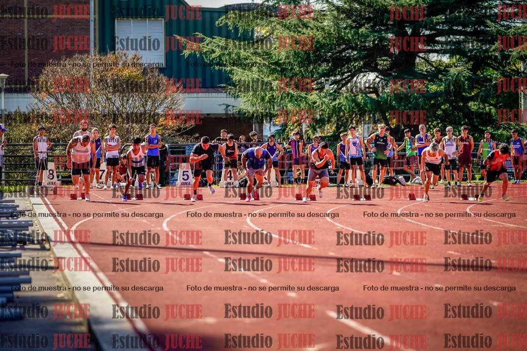 Fotos de los 100 m llanos de varones