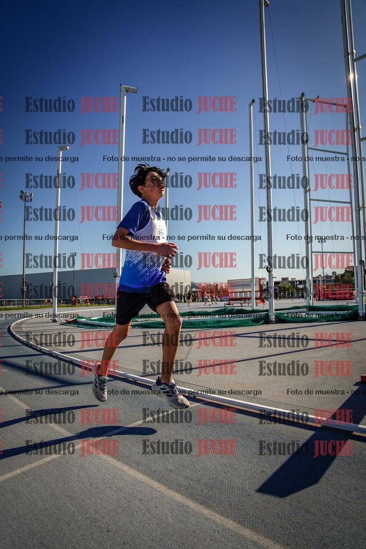 Fotos de los 2000 m llanos de varones