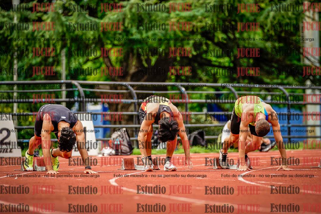Fotos de los 100 m llanos de varones - FINAL