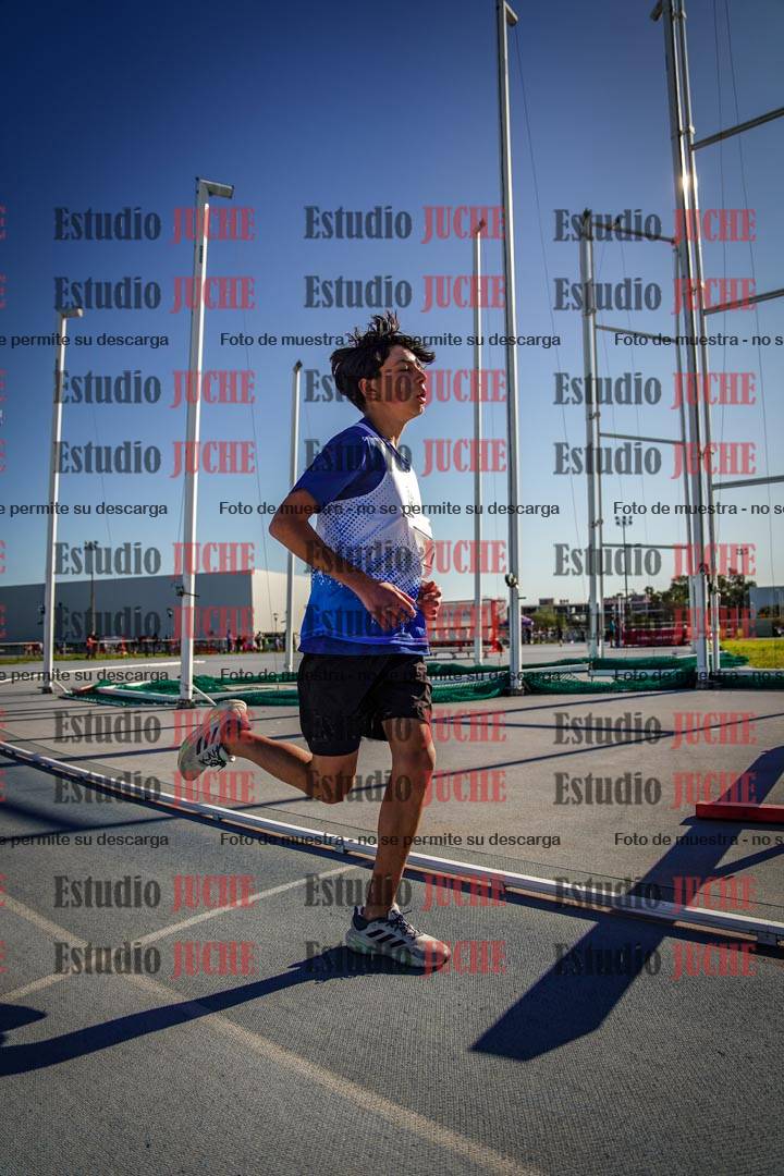 Fotos de los 2000 m llanos de varones