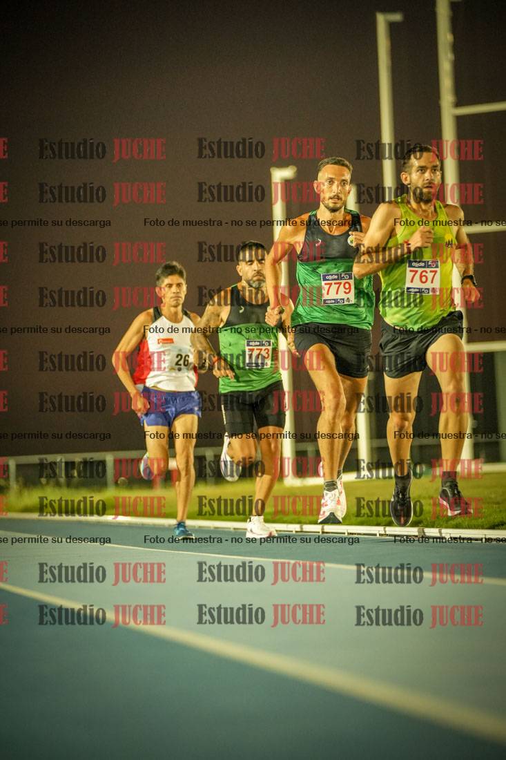 Fotos de los 3000 m llanos de varones