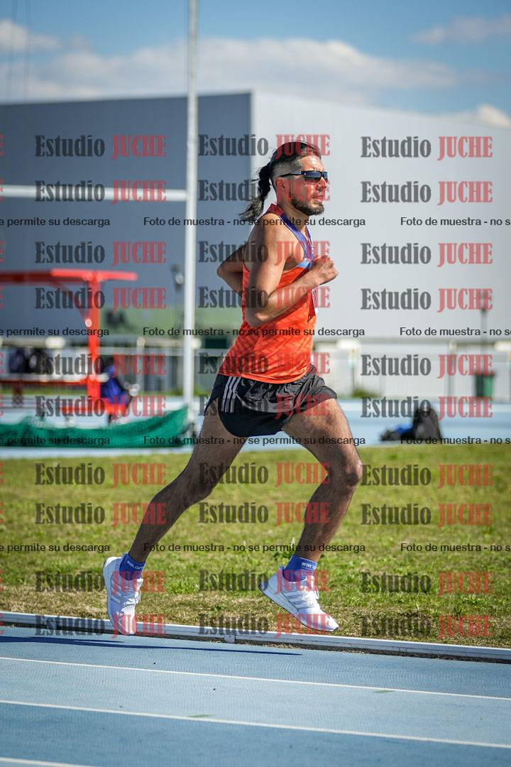 Fotos de los 5000 m llanos de mujeres y varones
