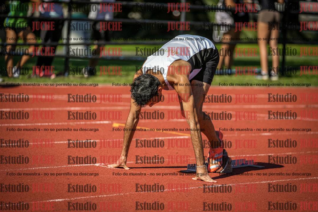 Fotos de los 200 m llanos de varones