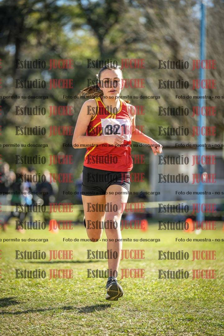 Fotos de la llegada del cross de 1500 m