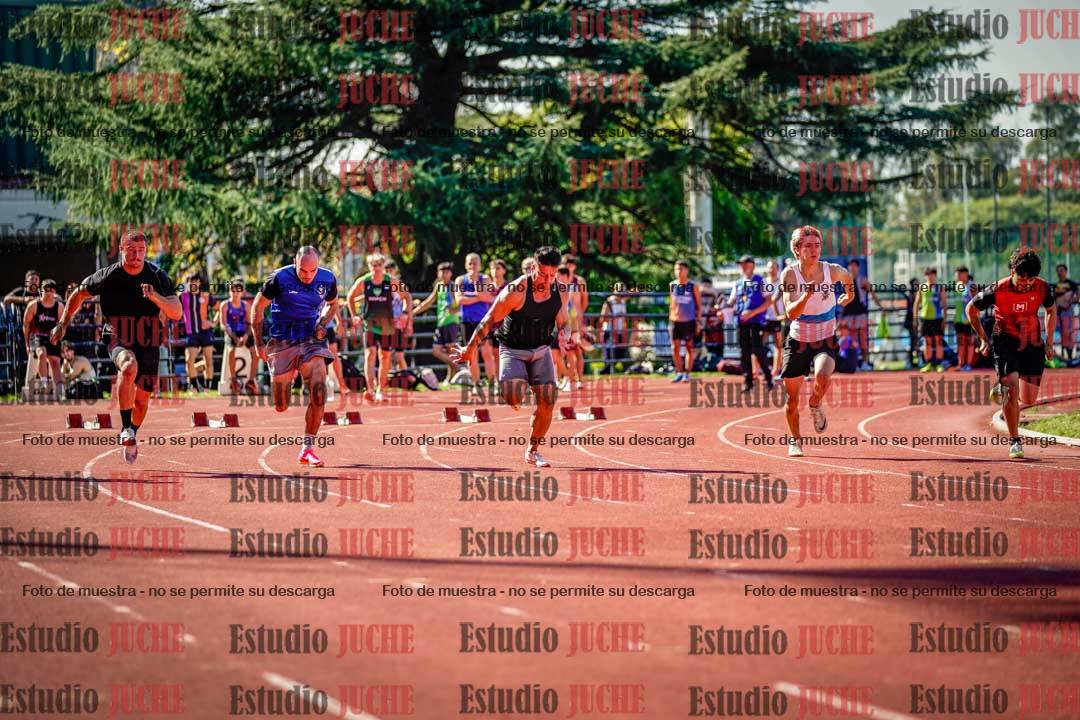 Fotos de los 100 m llanos de varones