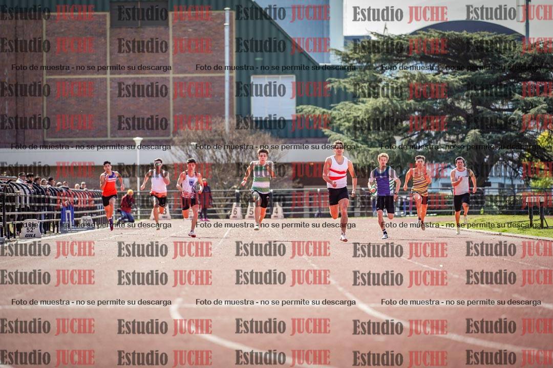 Fotos de los 200 m llanos de varones