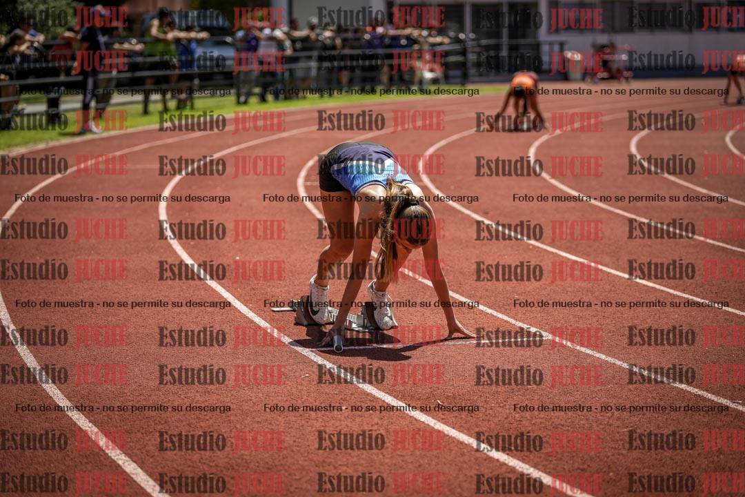 Fotos de las Postas 8x200 m de mujeres y varones - FINAL