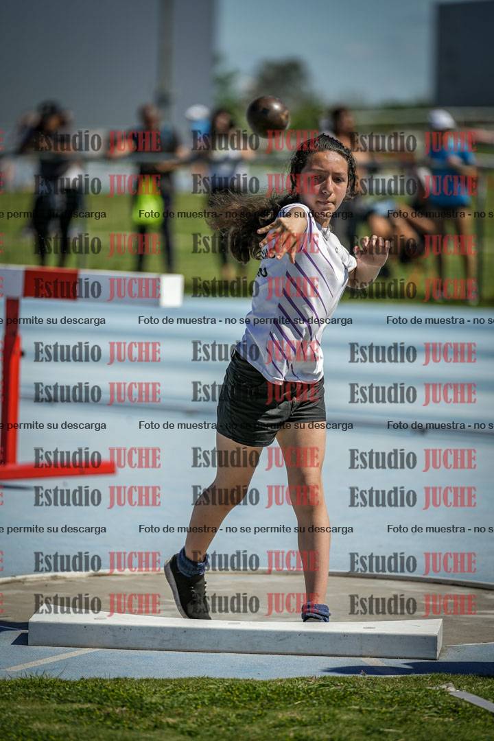 Fotos del lanzamiento de bala de mujeres - U14