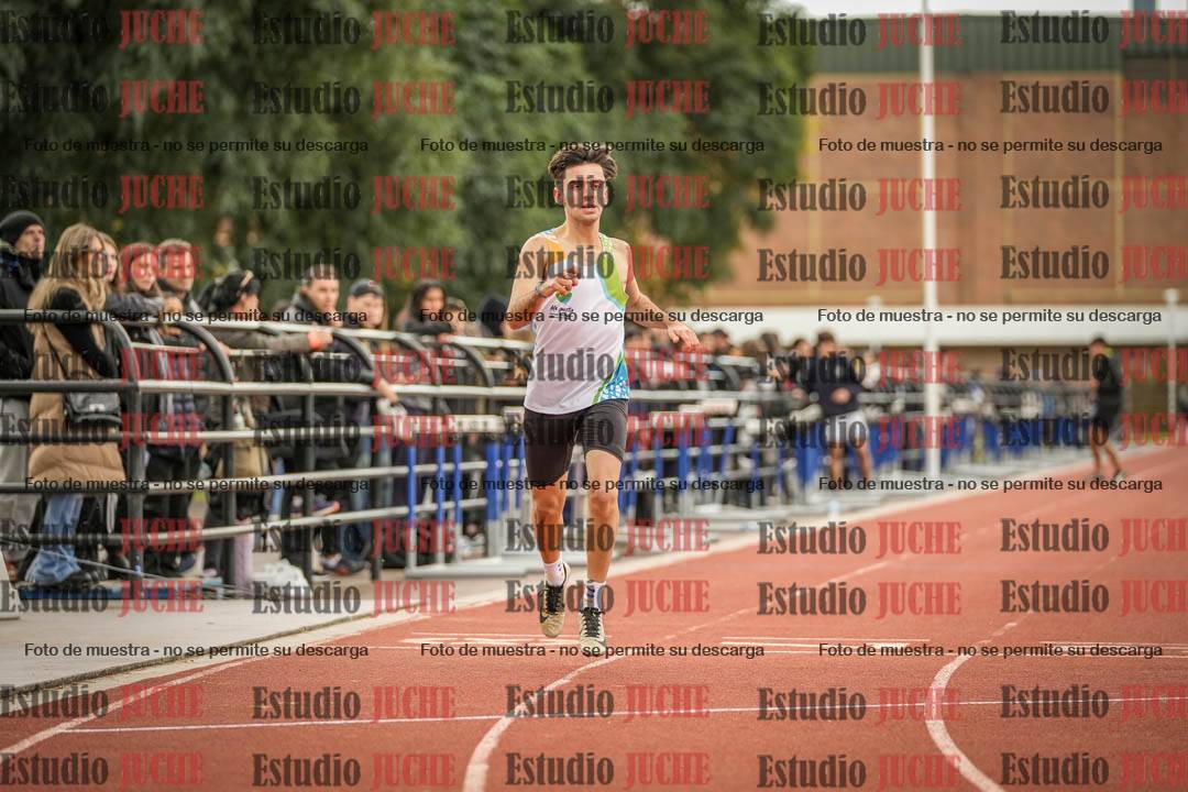 Fotos de los 400 m llanos de varones