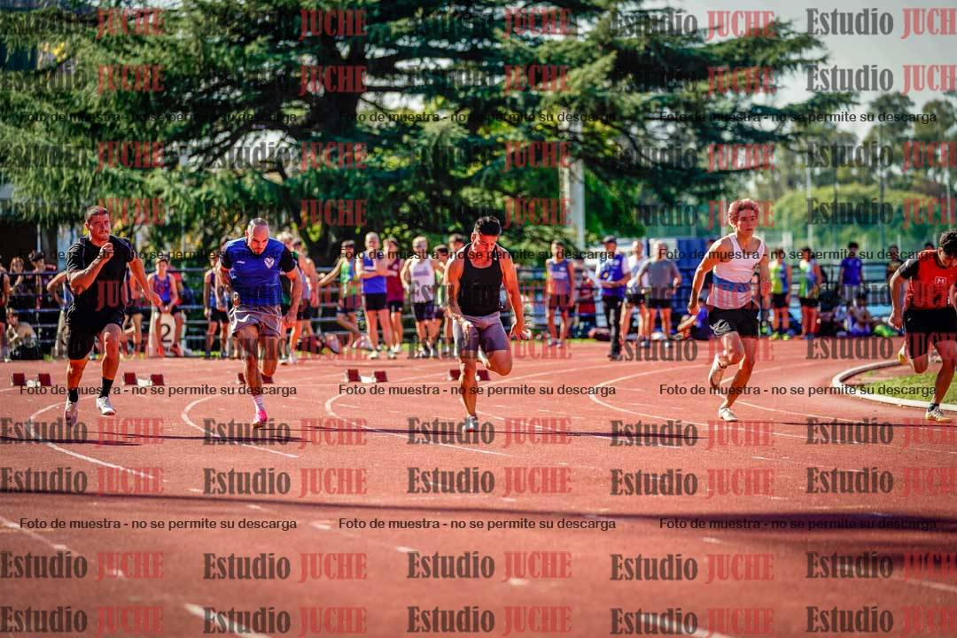 Fotos de los 100 m llanos de varones