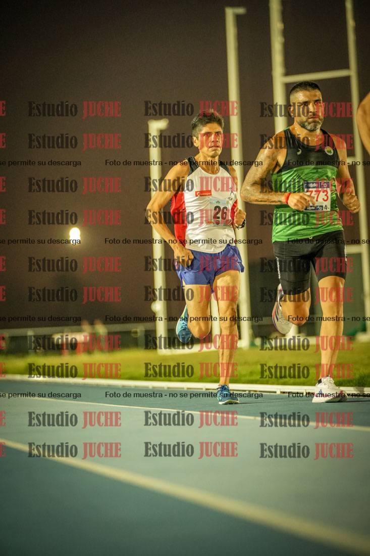 Fotos de los 3000 m llanos de varones