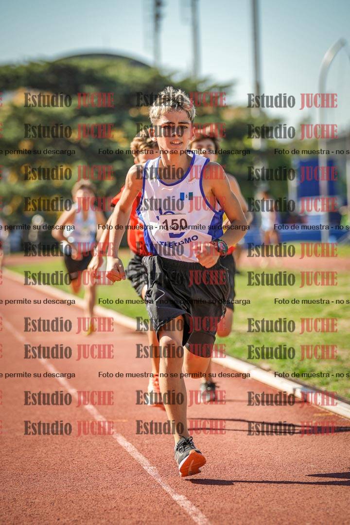 Fotos de los 600 m llanos de varones