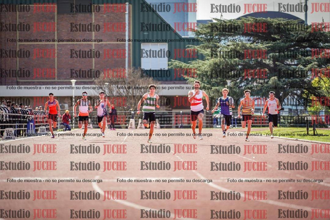 Fotos de los 200 m llanos de varones