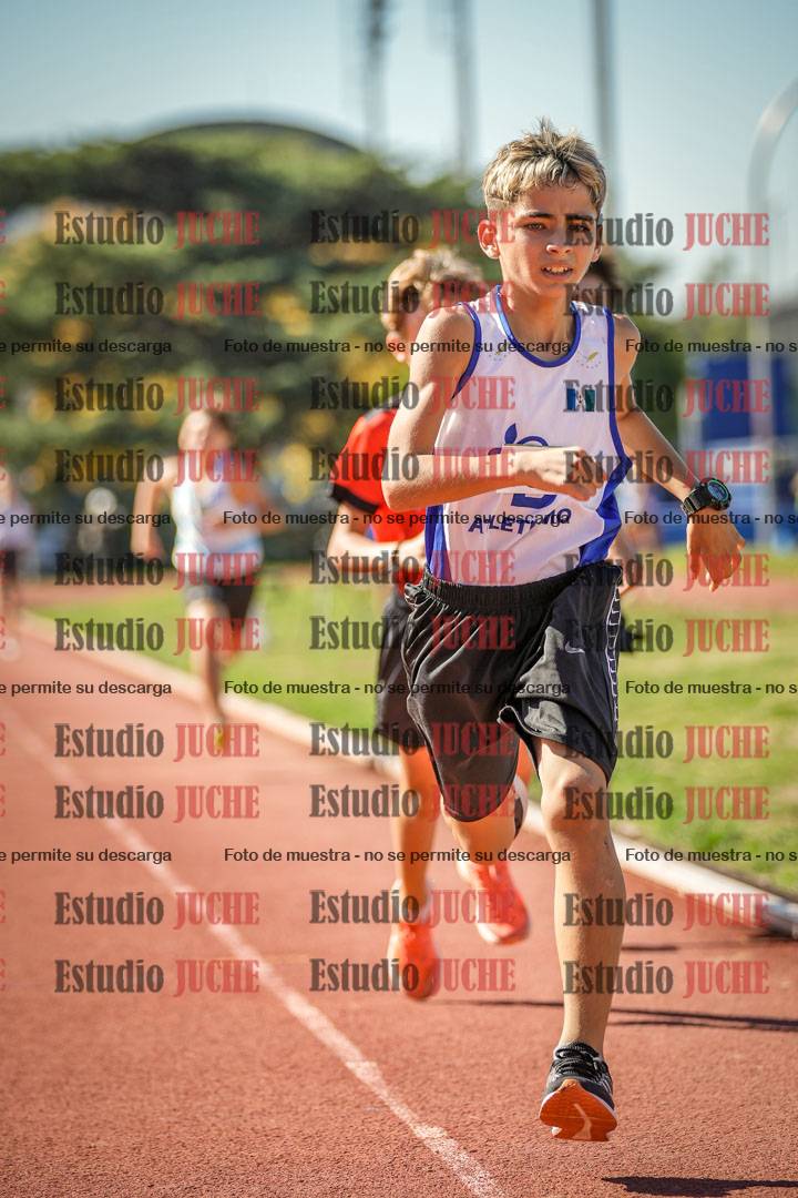 Fotos de los 600 m llanos de varones