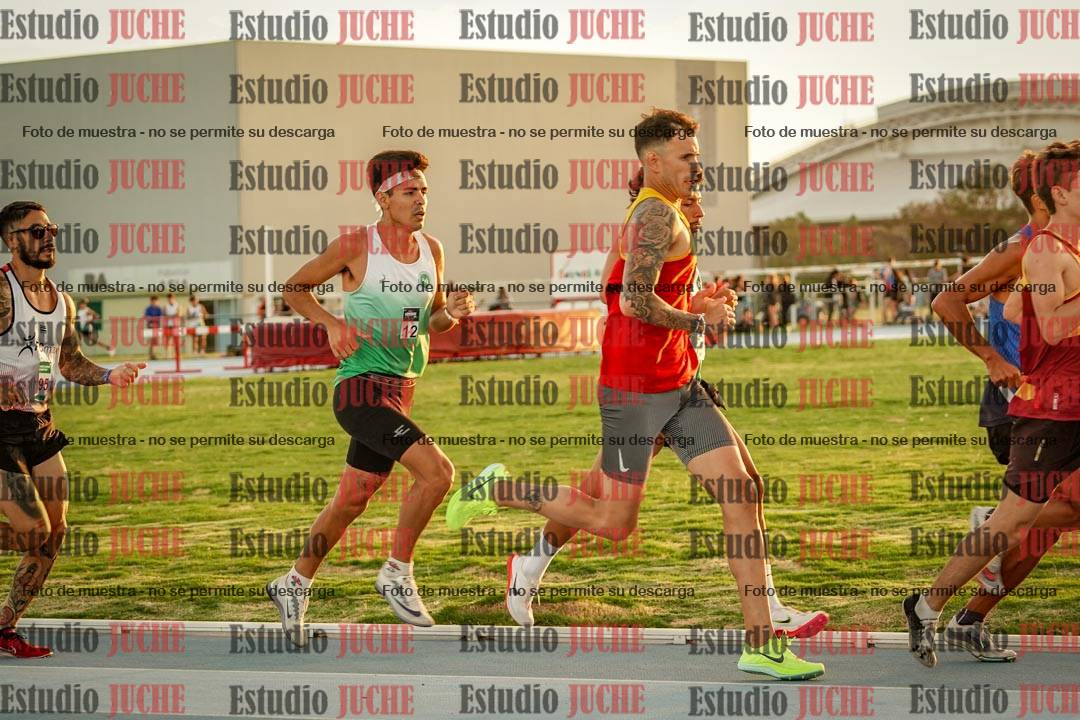 Fotos de los 3000 m llanos de varones