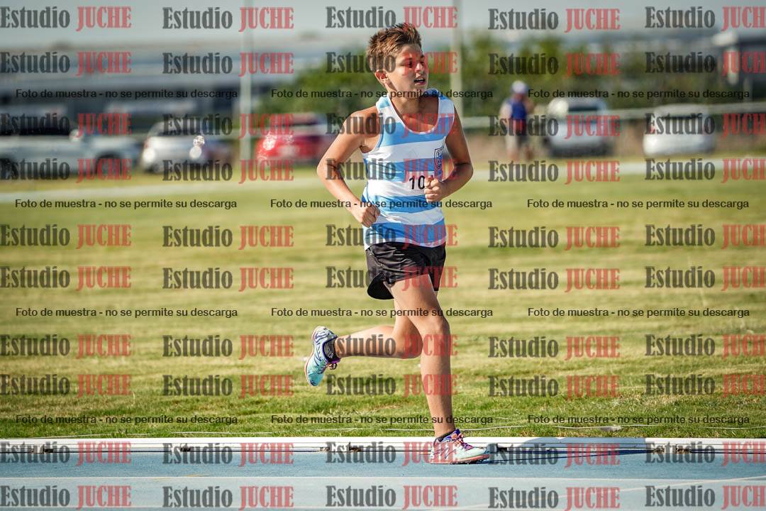 Fotos de los 600 m llanos de varones