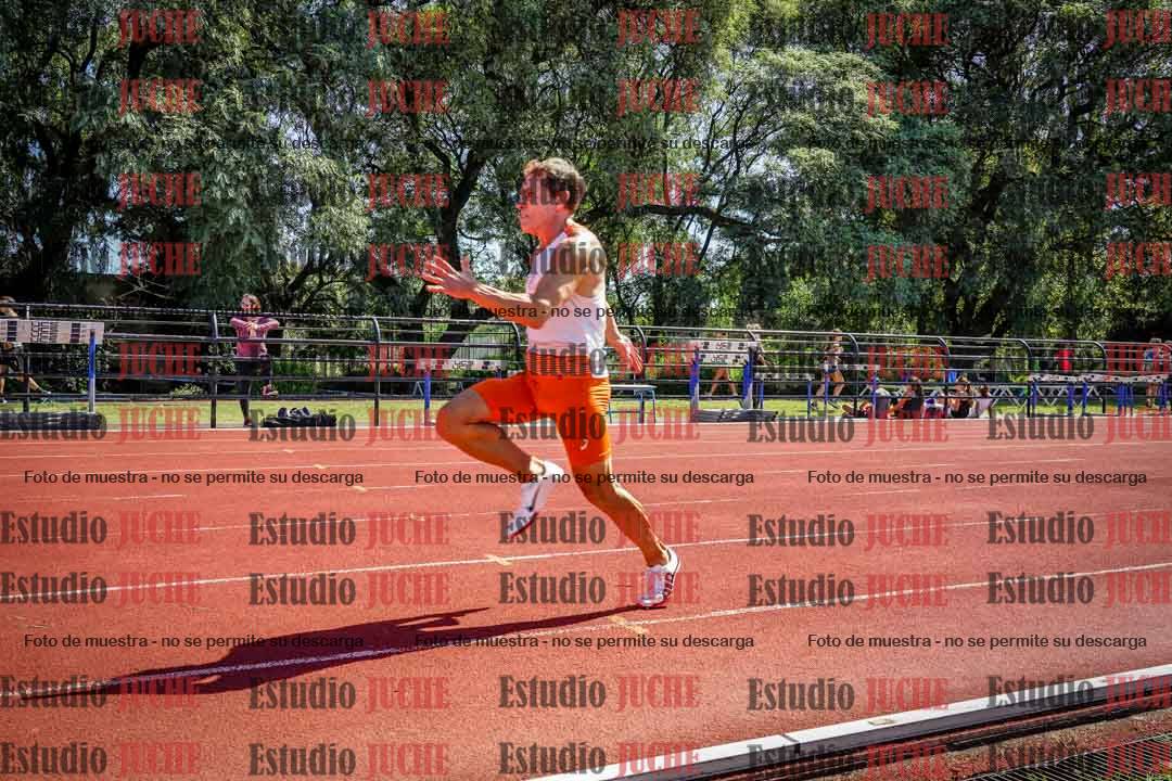 Fotos de los 100 m llanos de varones