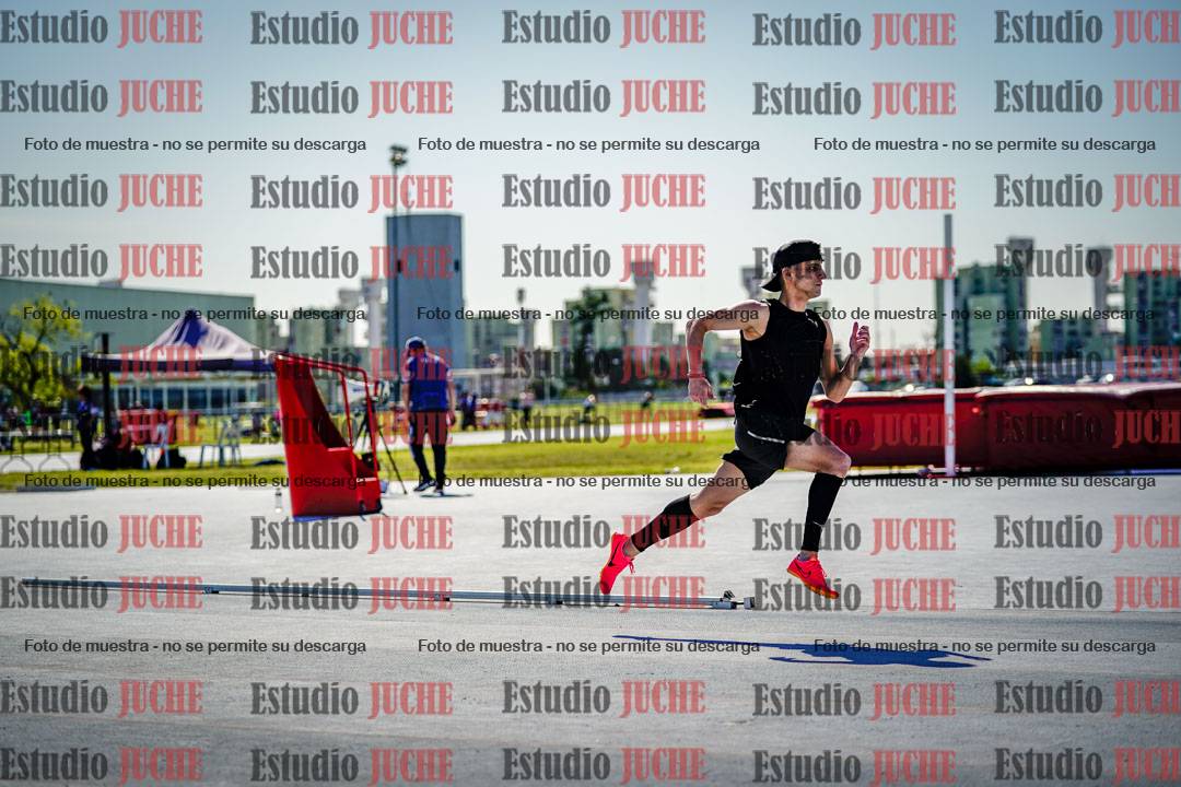 Fotos de los 400 m llanos de varones