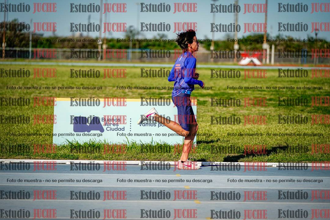 Fotos de los 2000 m llanos de varones