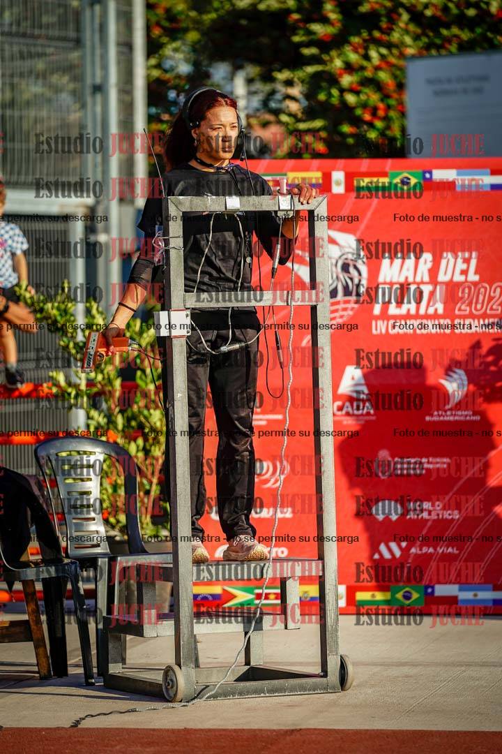 Fotos de algunos extras y podios del día 1