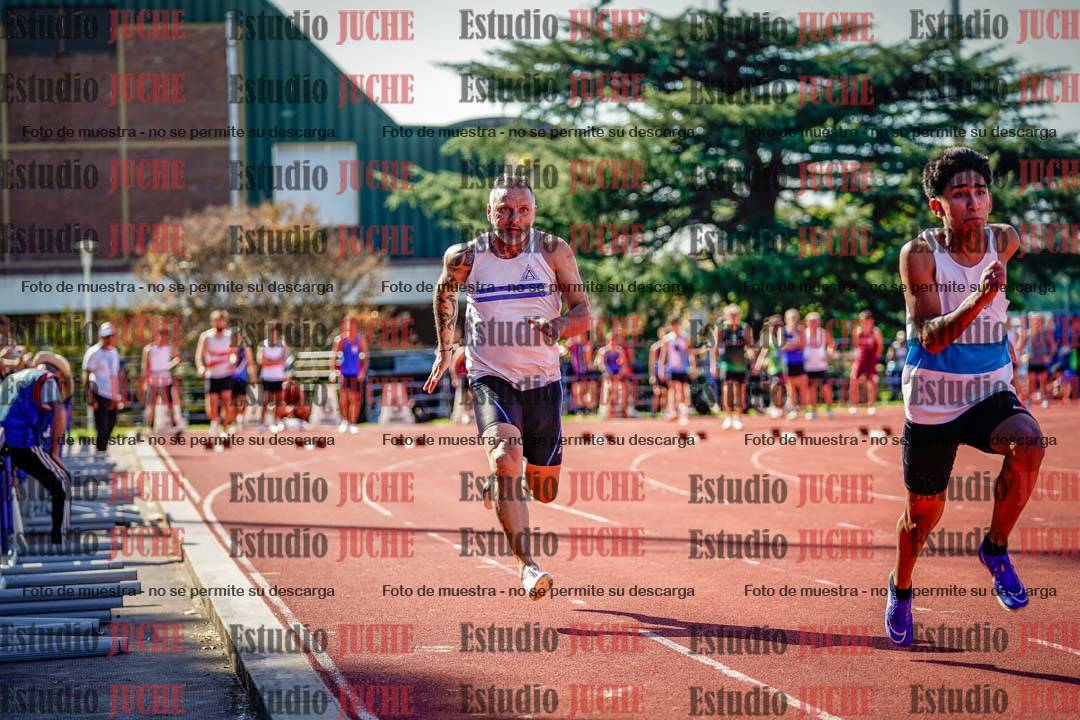 Fotos de los 100 m llanos de varones