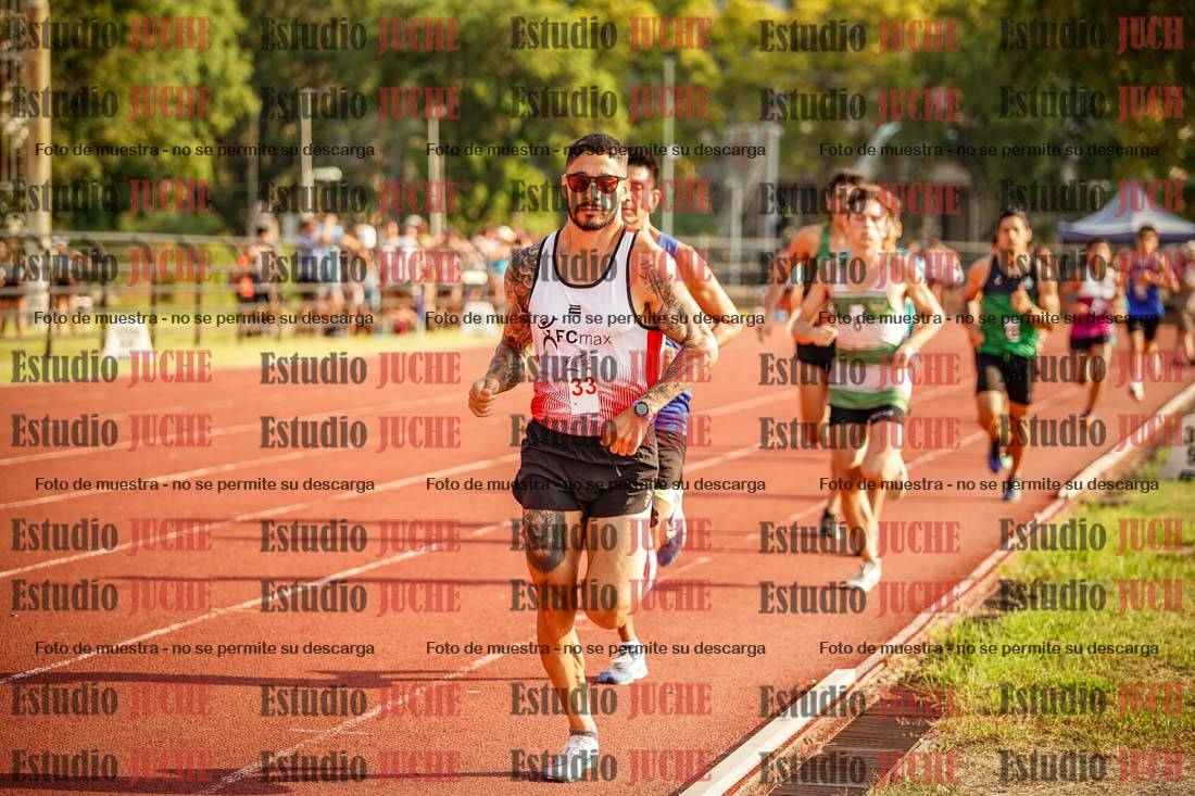 Fotos de los 1500 m llanos de varones