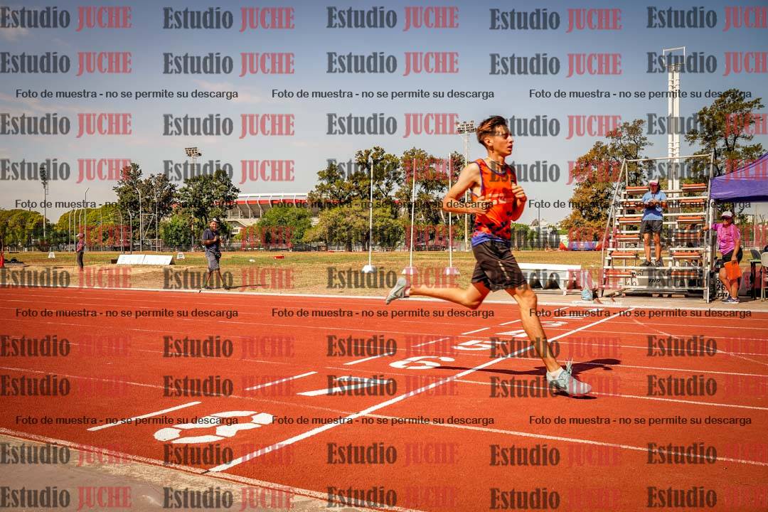 Fotos de los 400 m llanos de varones