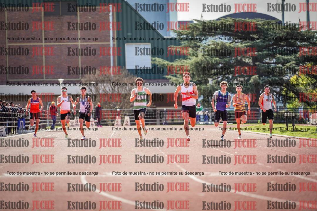 Fotos de los 200 m llanos de varones