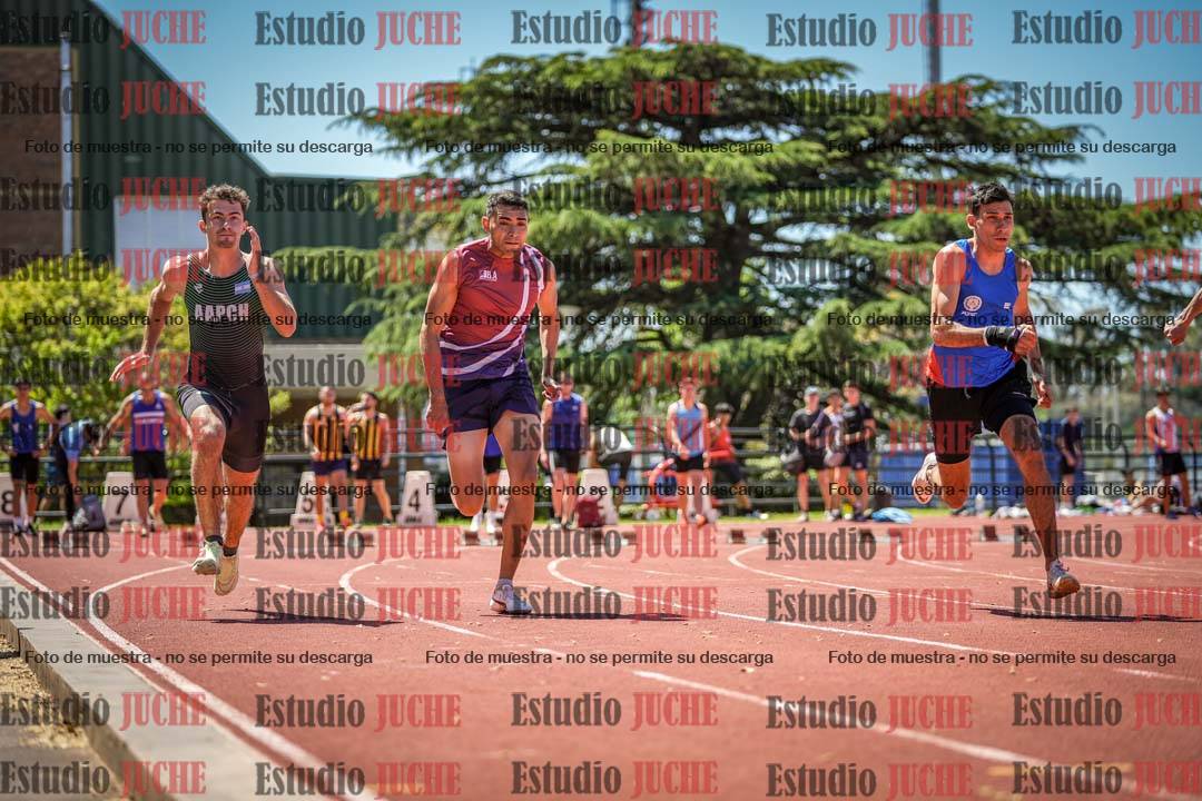 Fotos de los 100 m llanos de varones