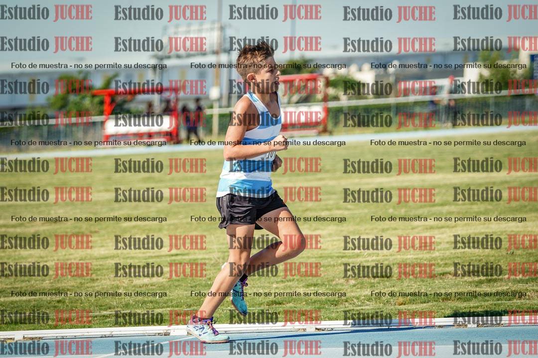Fotos de los 600 m llanos de varones