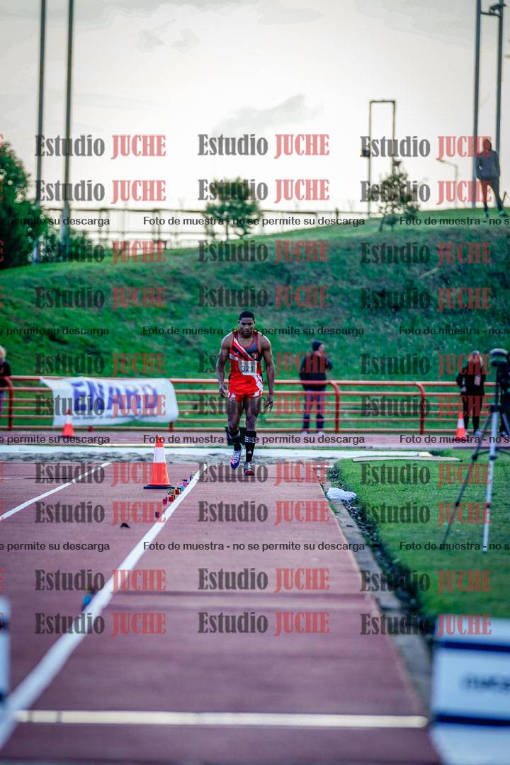 Fotos del salto en largo de varones - FINAL