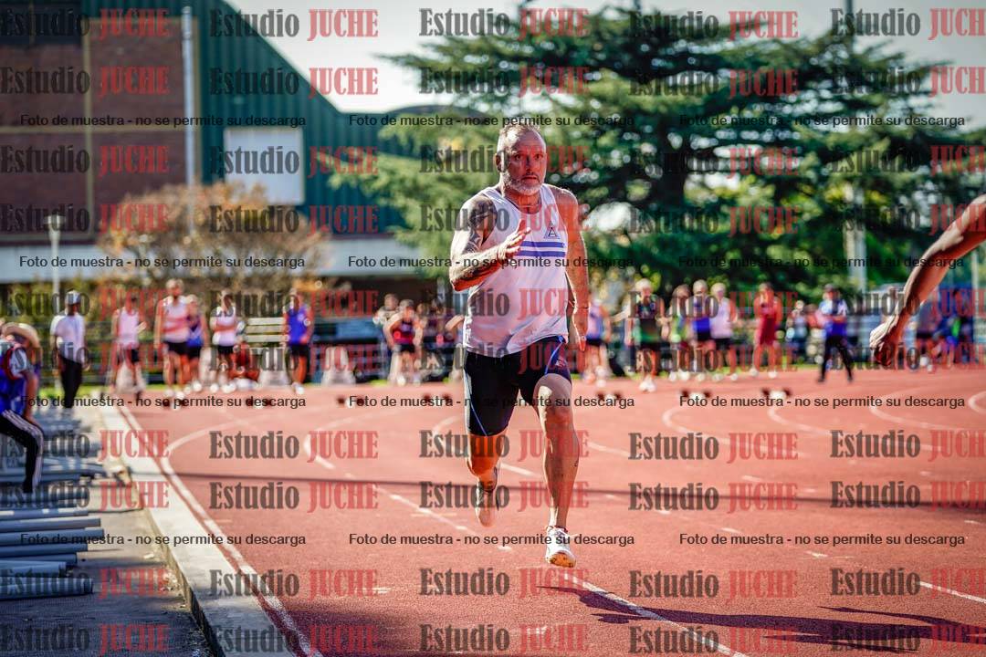 Fotos de los 100 m llanos de varones