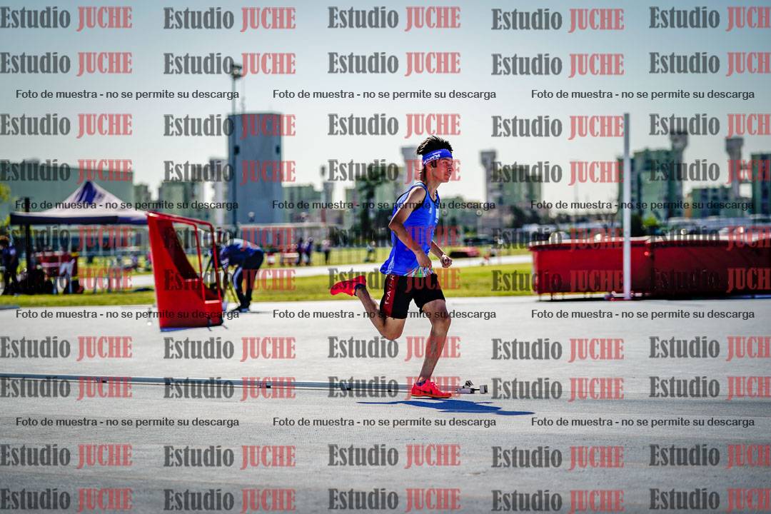 Fotos de los 400 m llanos de varones